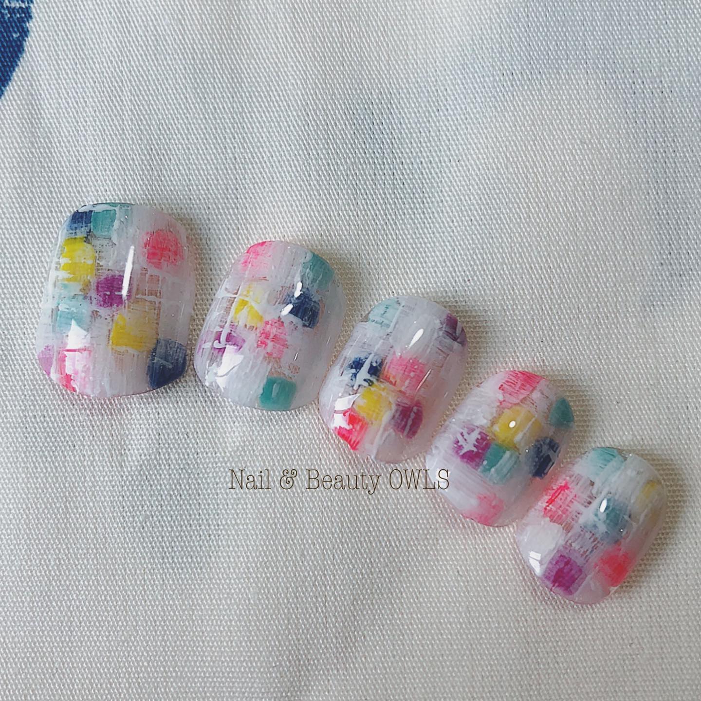 #夏ネイル,#ワンカラーネイル,#ツイードネイル,#個性的ネイル,#個性派ネイル,#カラフルネイル,#シンプルネイル,#美フォルムネイルのネイルデザイン