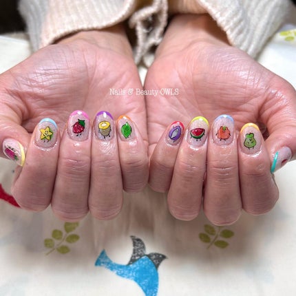 ぴよこれいと あうるす on LIPS 「お客様からカラフルなフルーツがしたい🥭との連絡をいただいたので..」(4枚目)