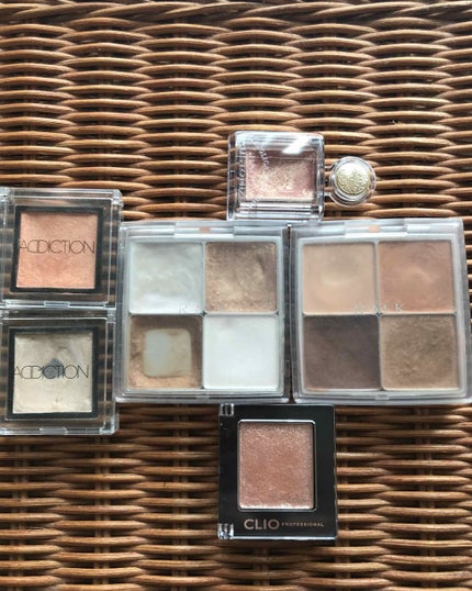 シャドーカスタマイズ/MAJOLICA MAJORCA/単色アイシャドウを使ったクチコミ(1枚目)