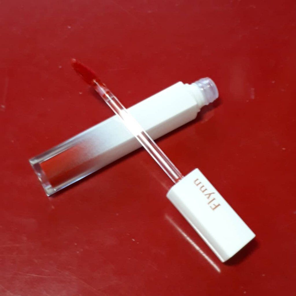 イリュージョンコーティングティント 2/Flynn/リップティントを使ったクチコミ(2枚目)