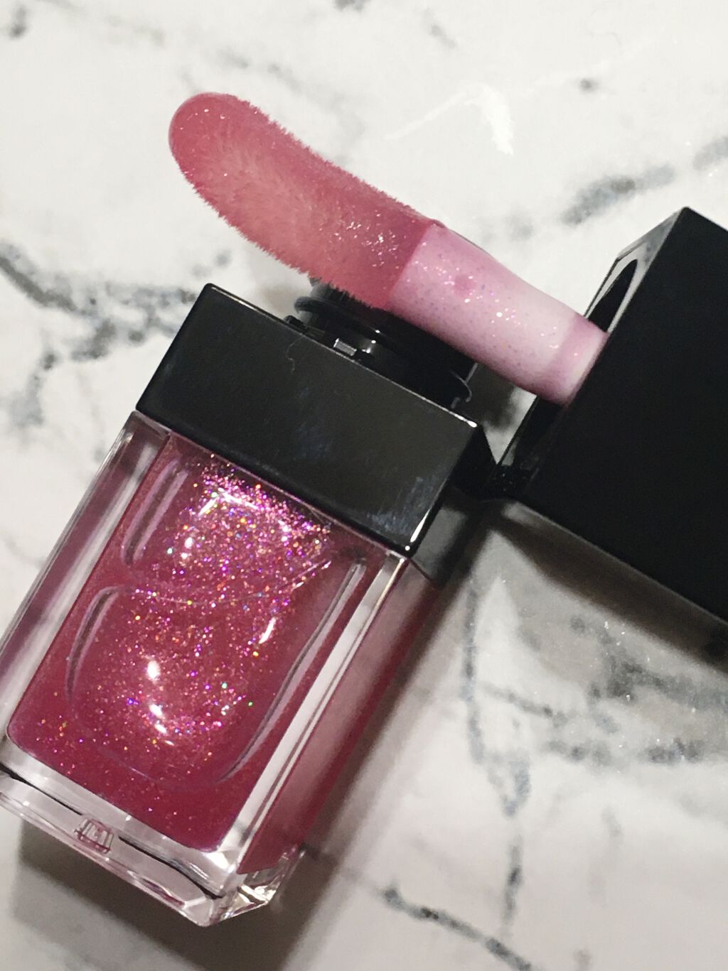 リップ オイル プランパー/ADDICTION/リップオイルを使ったクチコミ（2枚目）