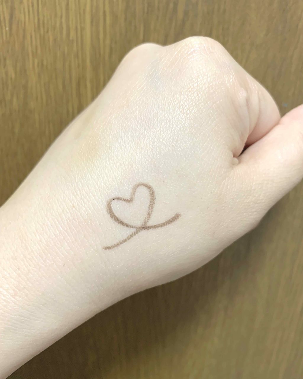 「密着アイライナー」クリームペンシル/デジャヴュ/ペンシルアイライナーを使ったクチコミ(2枚目)