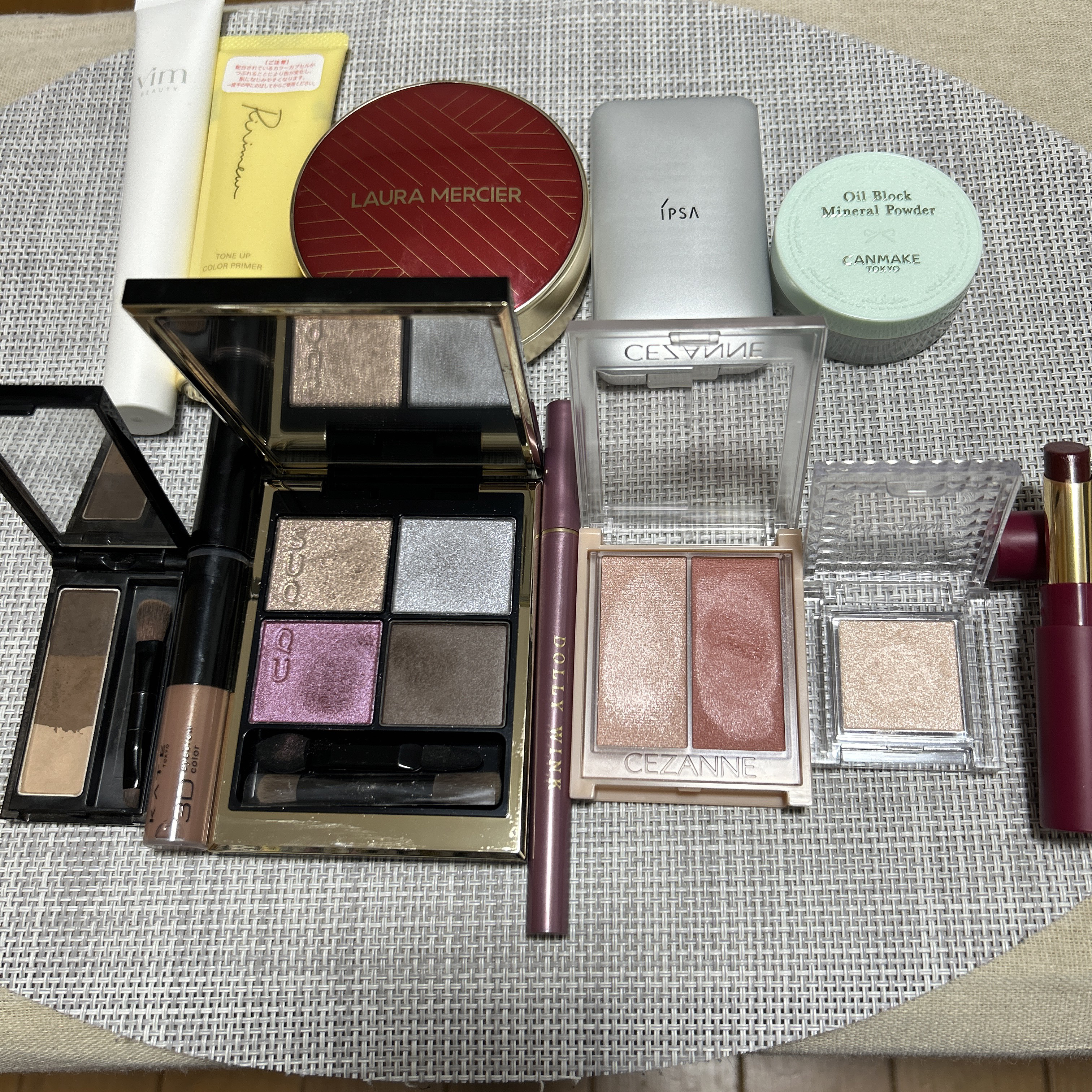 シグニチャー カラー アイズ/SUQQU/アイシャドウパレットを使ったクチコミ（2枚目）