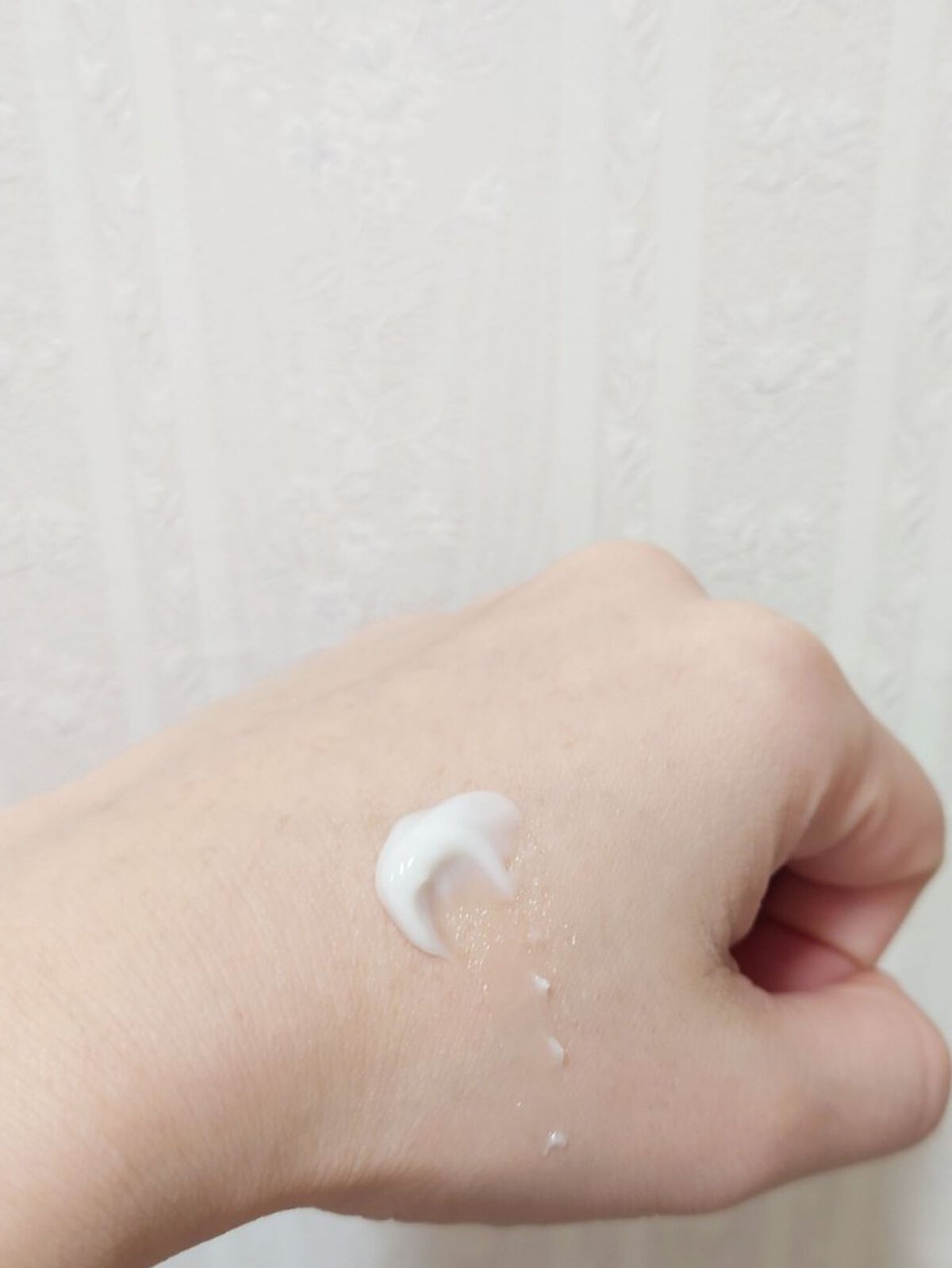 ディセンシア クリーム/DECENCIA/フェイスクリームを使ったクチコミ（3枚目）