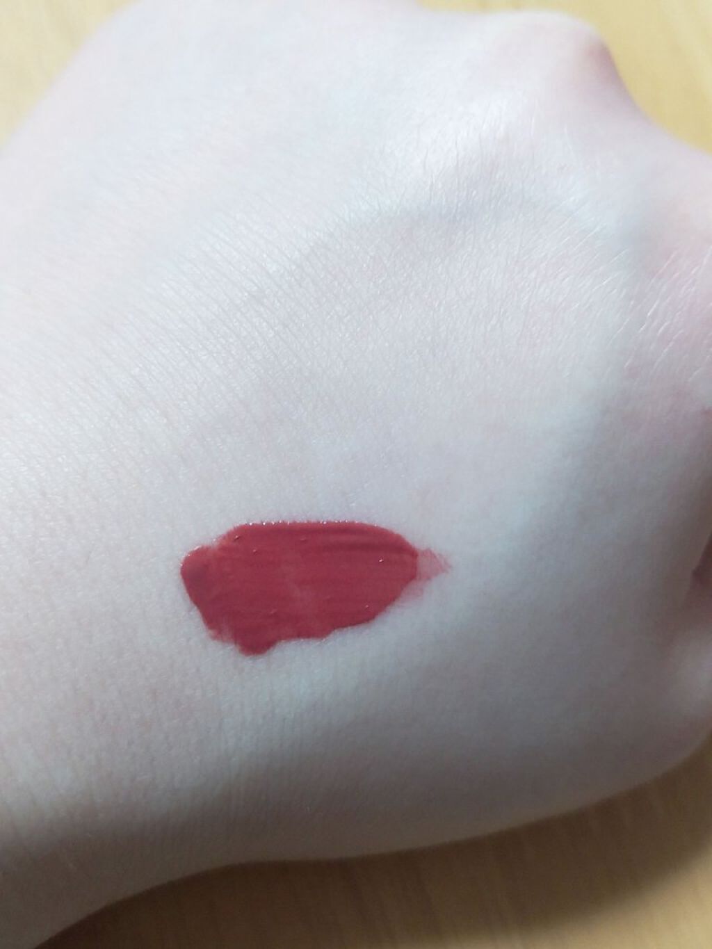 ジューシーラスティングティント/rom&nd/リップティントを使ったクチコミ（2枚目）