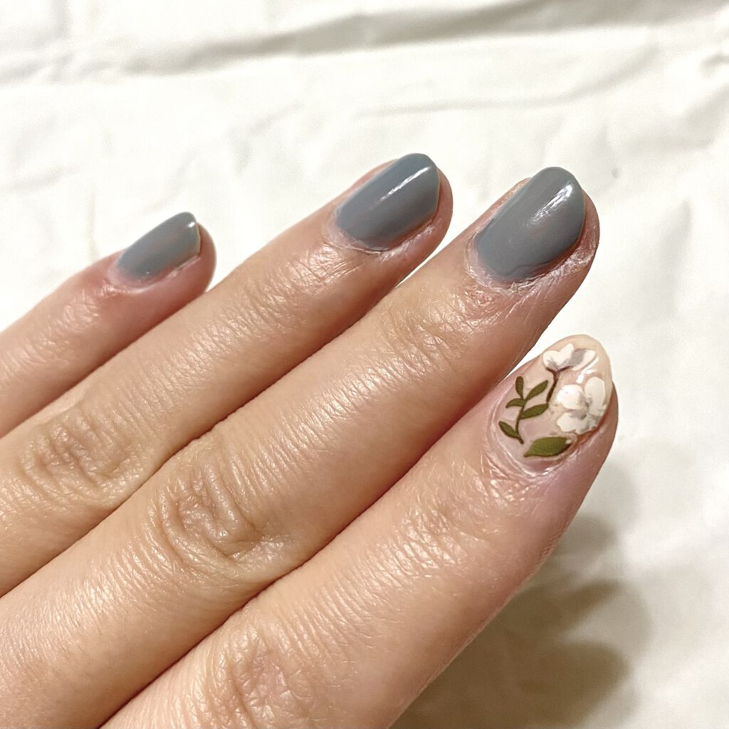 カラフルネイルズ N28 スモーキーアクア/キャンメイク/マニキュアを使ったクチコミ（2枚目）