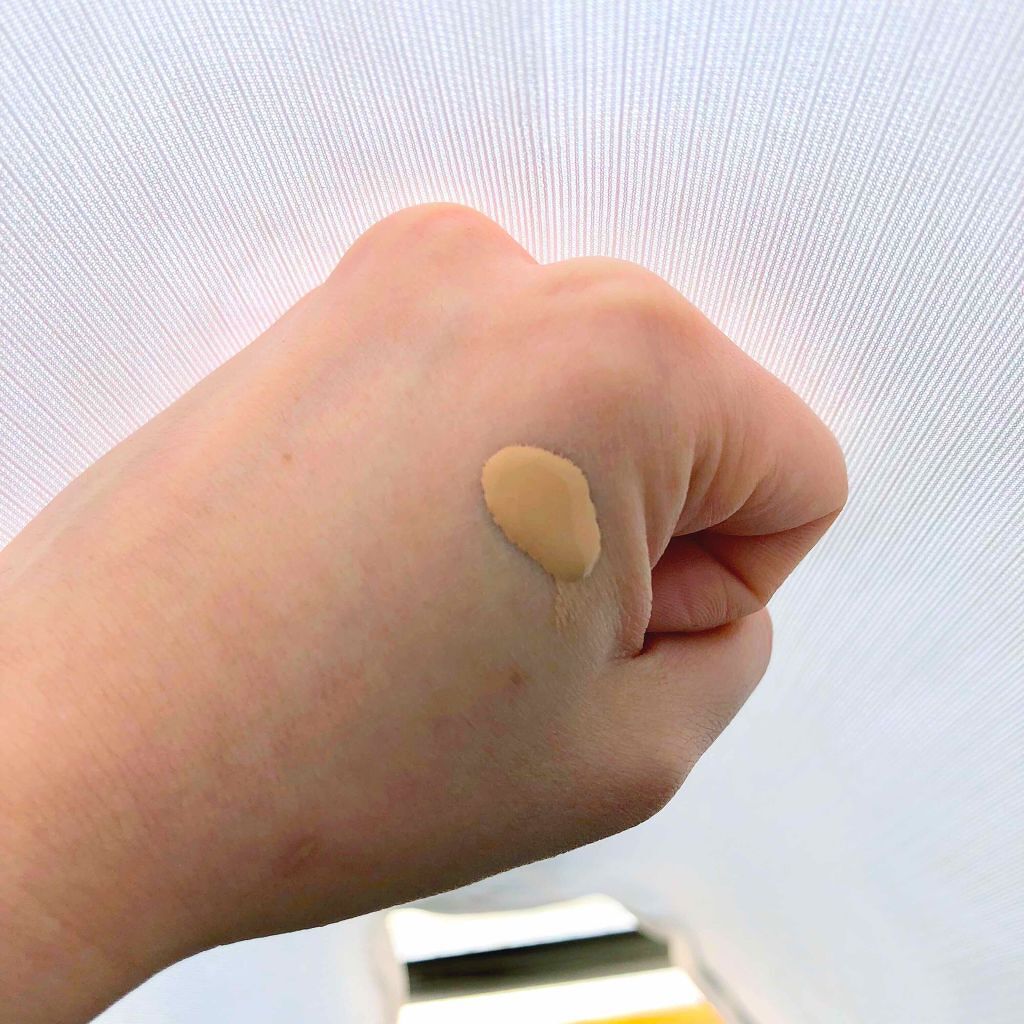 フローレスエシリアル フルイド ファンデーション/THREE/リキッドファンデーションを使ったクチコミ(2枚目)