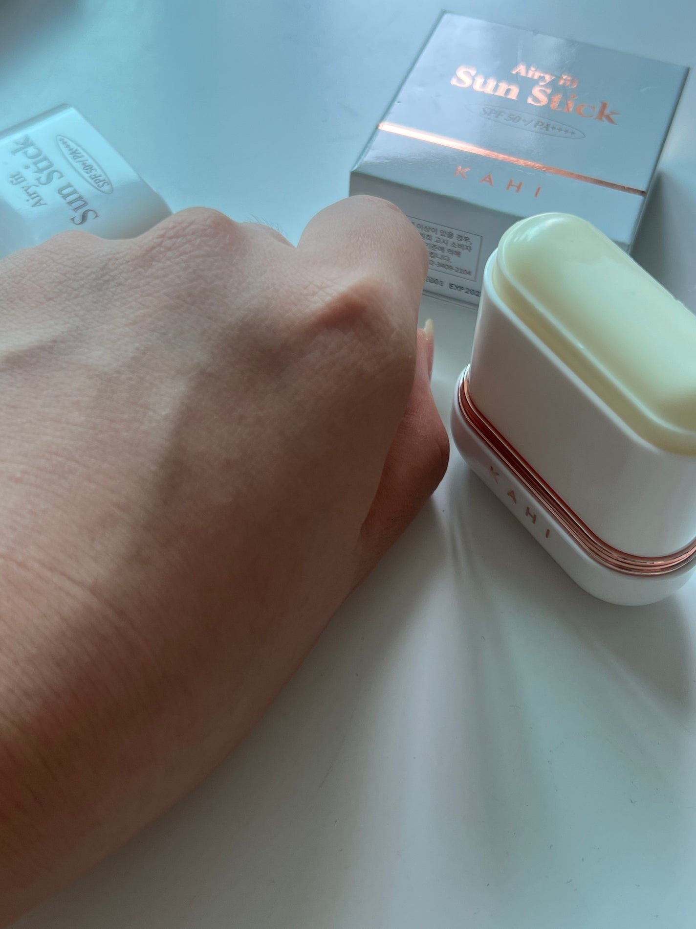 エアリーフィットサンスティック/KAHI/日焼け止めスティックを使ったクチコミ(5枚目)