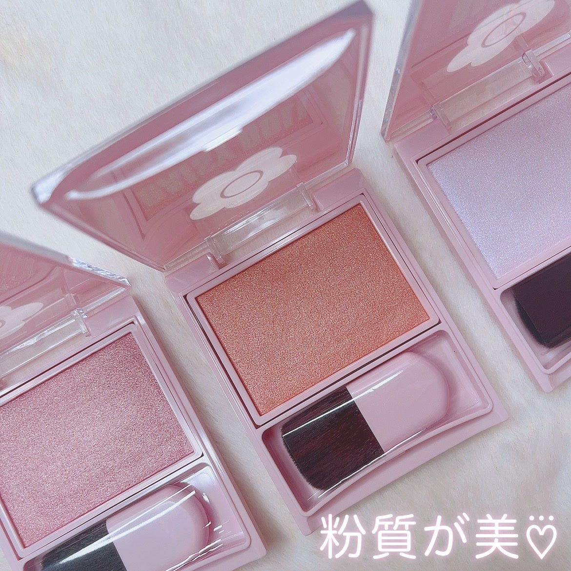 パウダーブラッシュ/DAISY DOLL by MARY QUANT/パウダーチークを使ったクチコミ(4枚目)