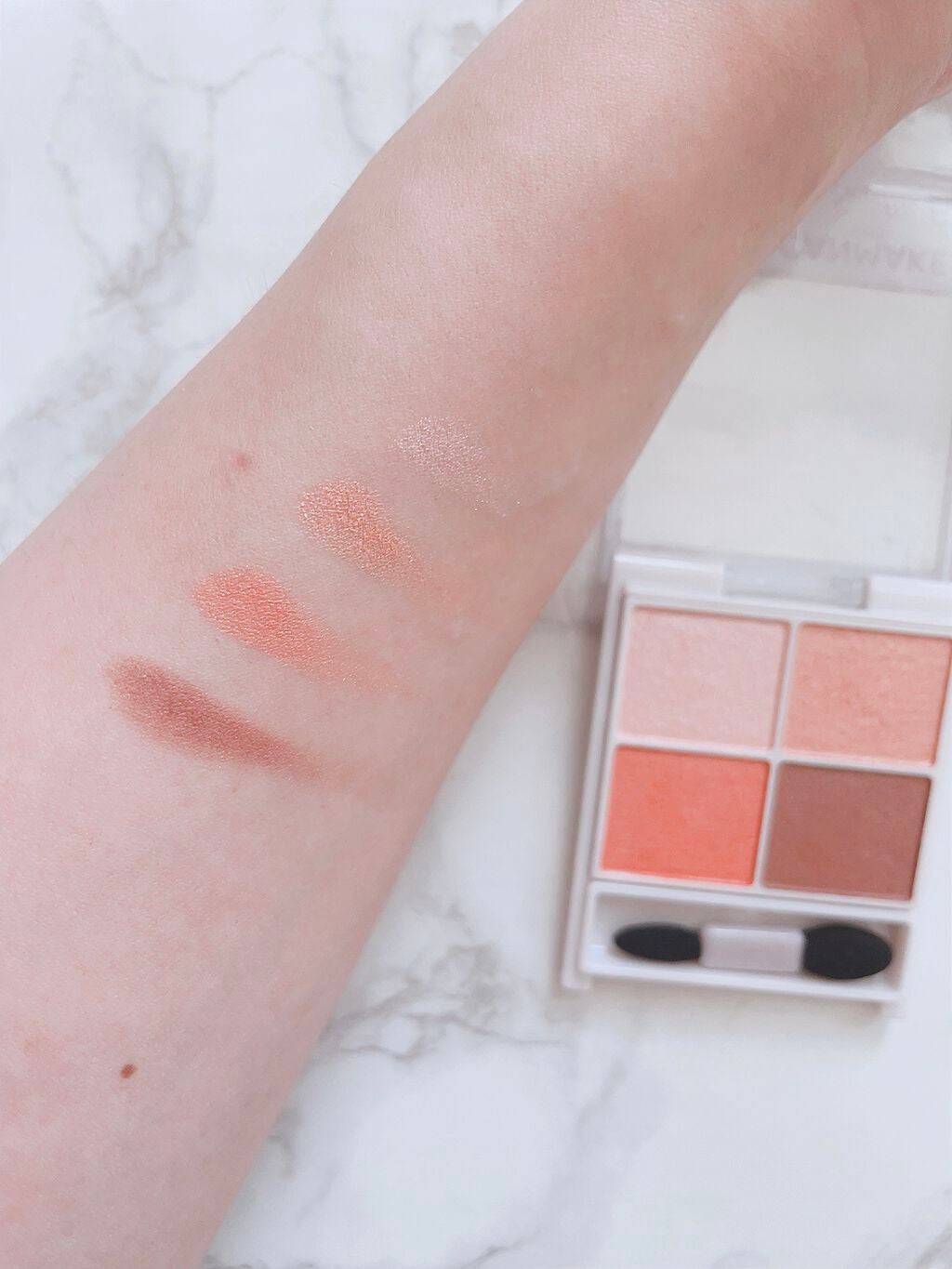 シルキースフレアイズ/キャンメイク/アイシャドウパレットを使ったクチコミ(3枚目)