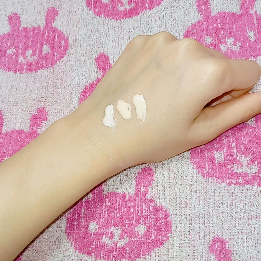 ラトゥー エクラ ファンデーション プライマー N/PAUL & JOE BEAUTE/化粧下地を使ったクチコミ（3枚目）