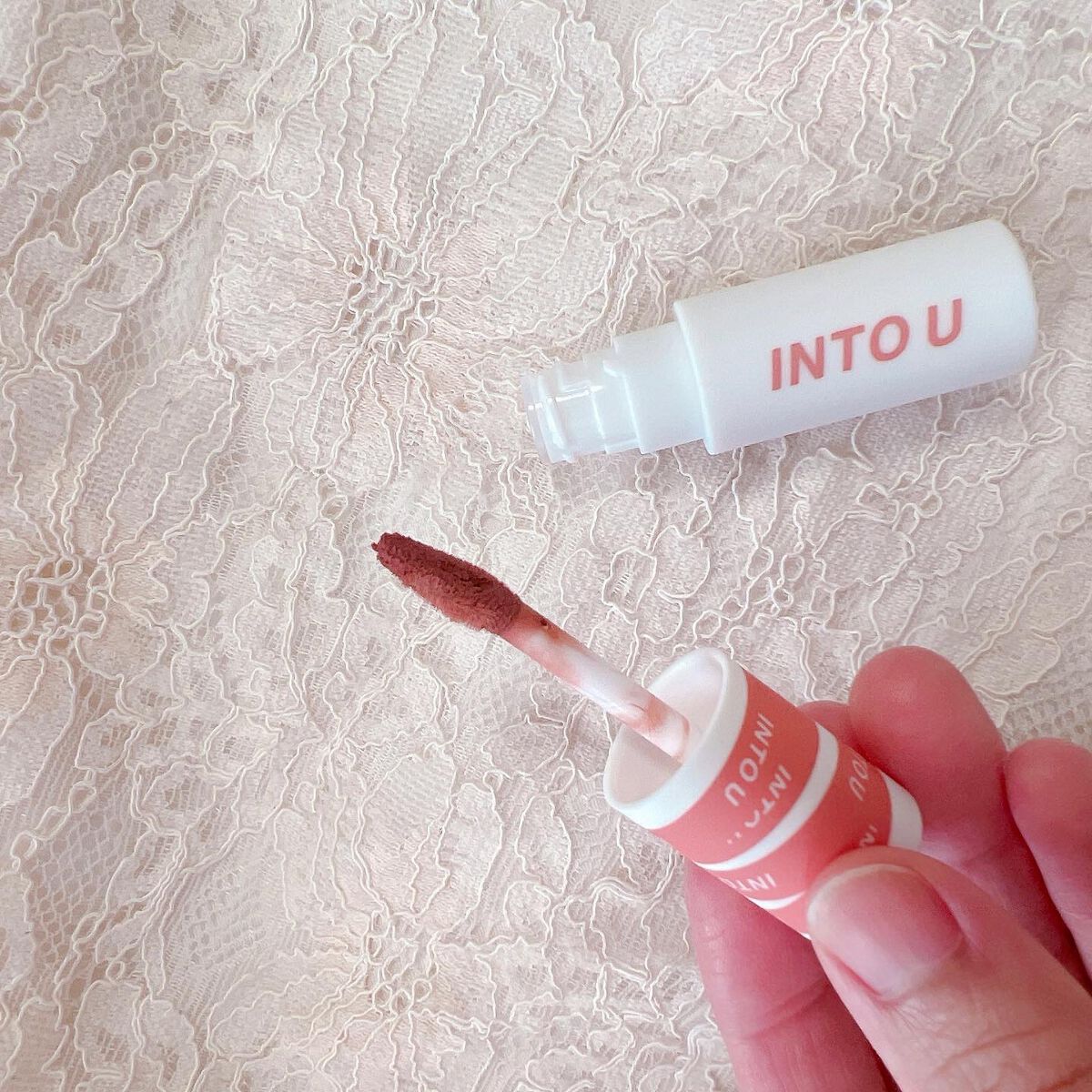 スーパーマットリップ＆チークマッド/INTO U/口紅を使ったクチコミ（2枚目）