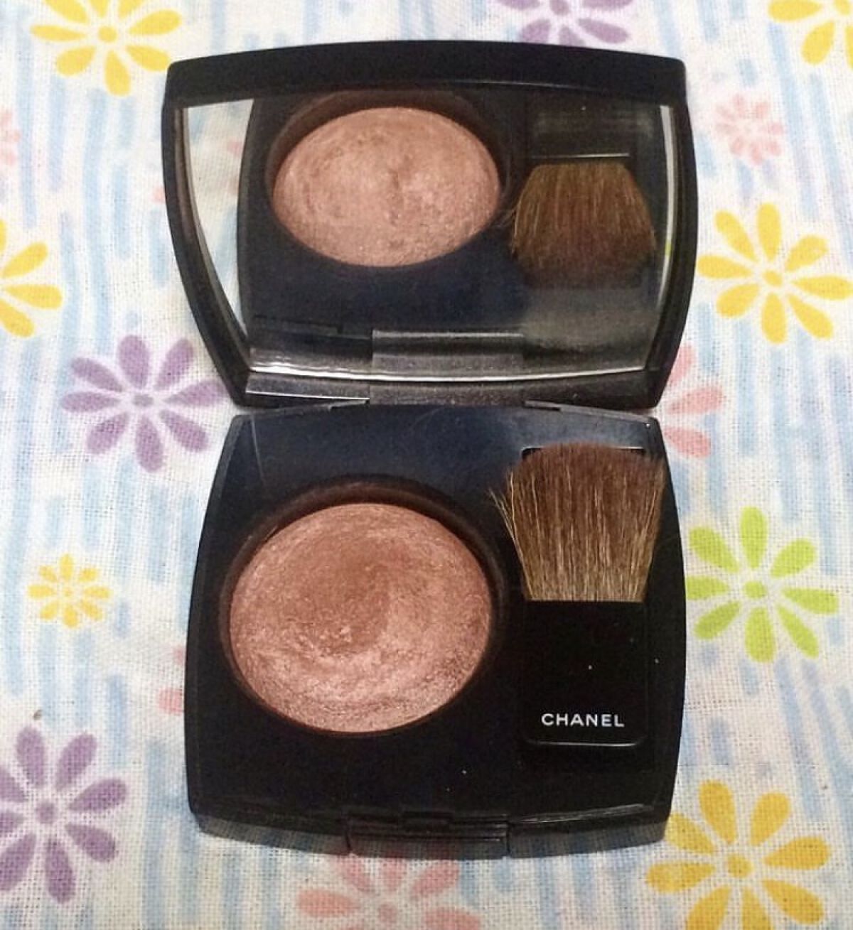 ジュ コントゥラスト 280 ゴールデン サン/CHANEL/パウダーチークを使ったクチコミ（1枚目）