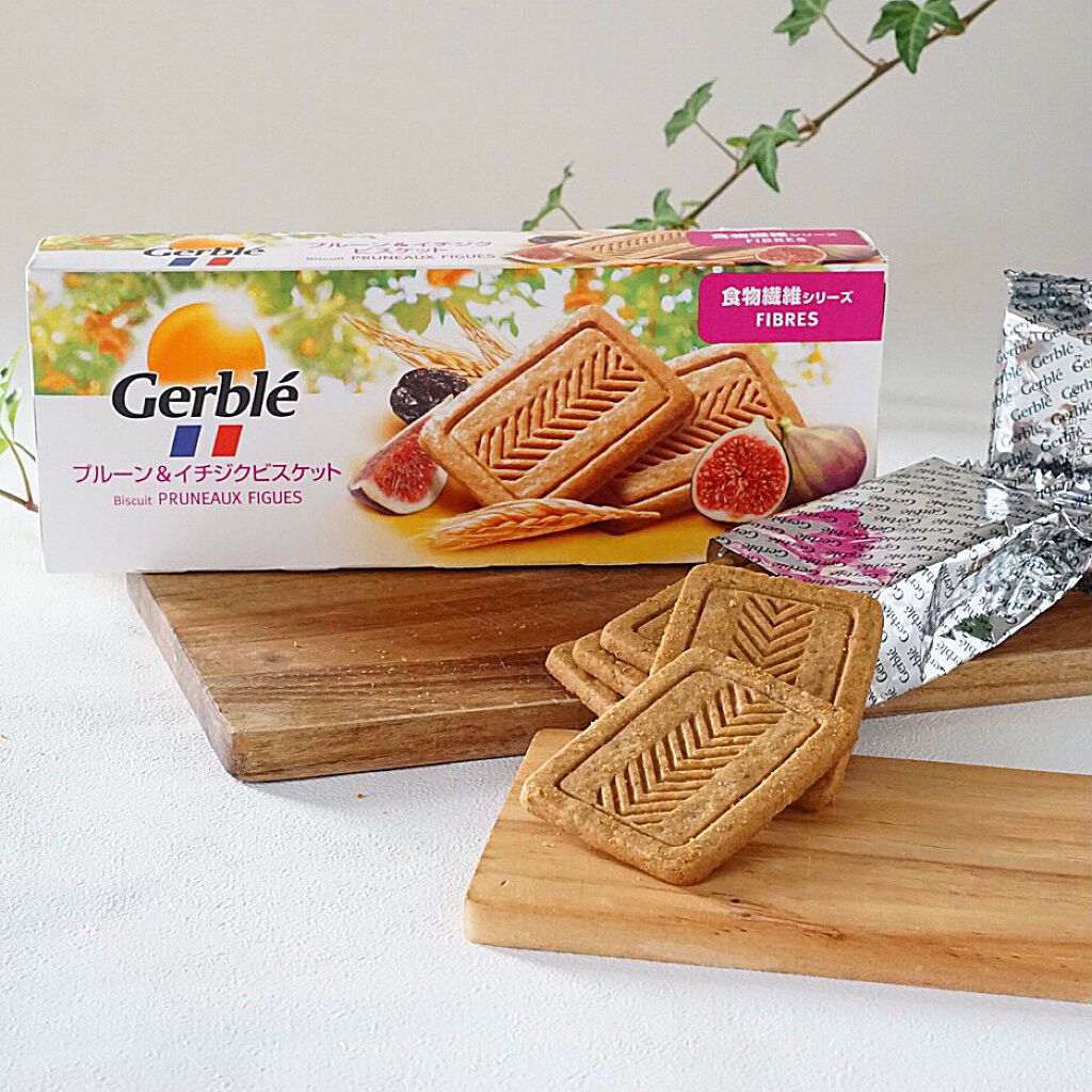 セール Gerble ジェルブレ アップル ヘーゼルナッツビスケット 1セット 4枚 4袋入 3箱 大塚製薬 栄養補助食品 Materialworldblog Com