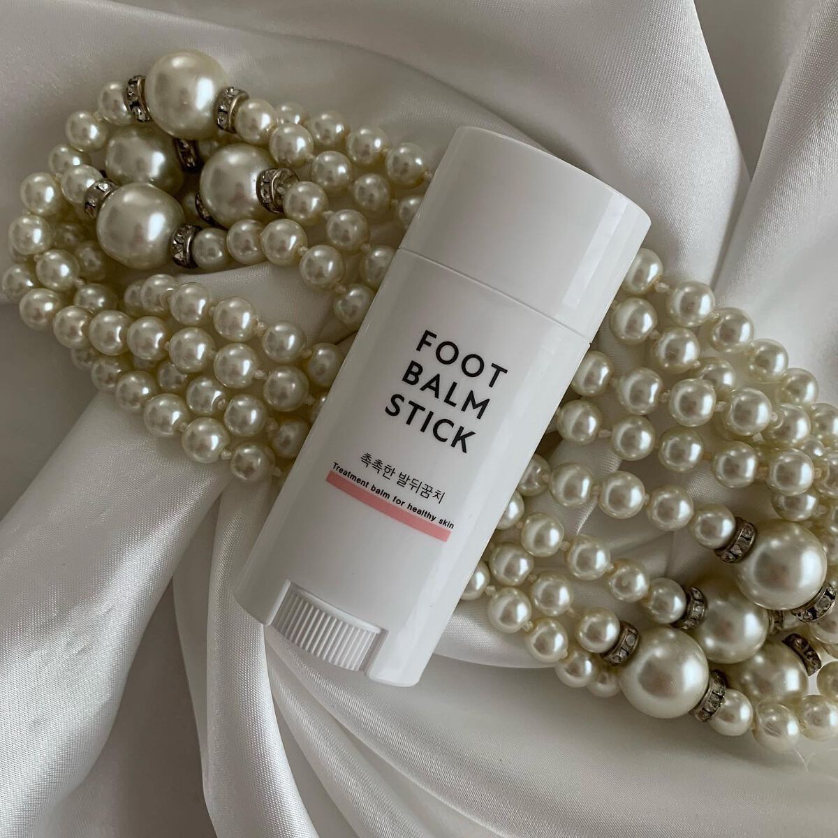 フットバームスティック/ビューティーワールド/レッグ・フットケアを使ったクチコミ（2枚目）