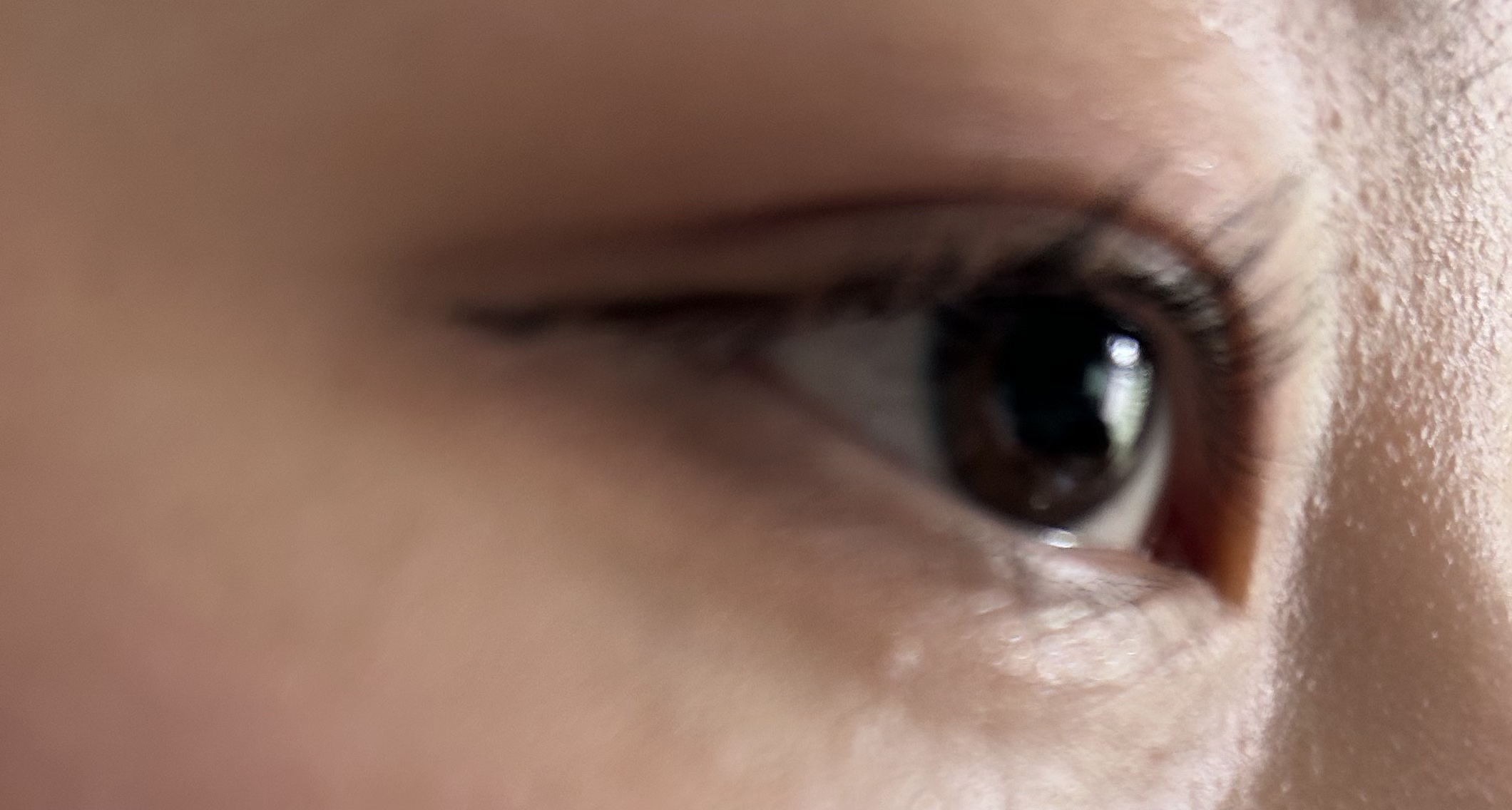 ラッシュガーディアン アングラヴィティマスカラ/LASHGUARDIAN/マスカラを使ったクチコミ（2枚目）