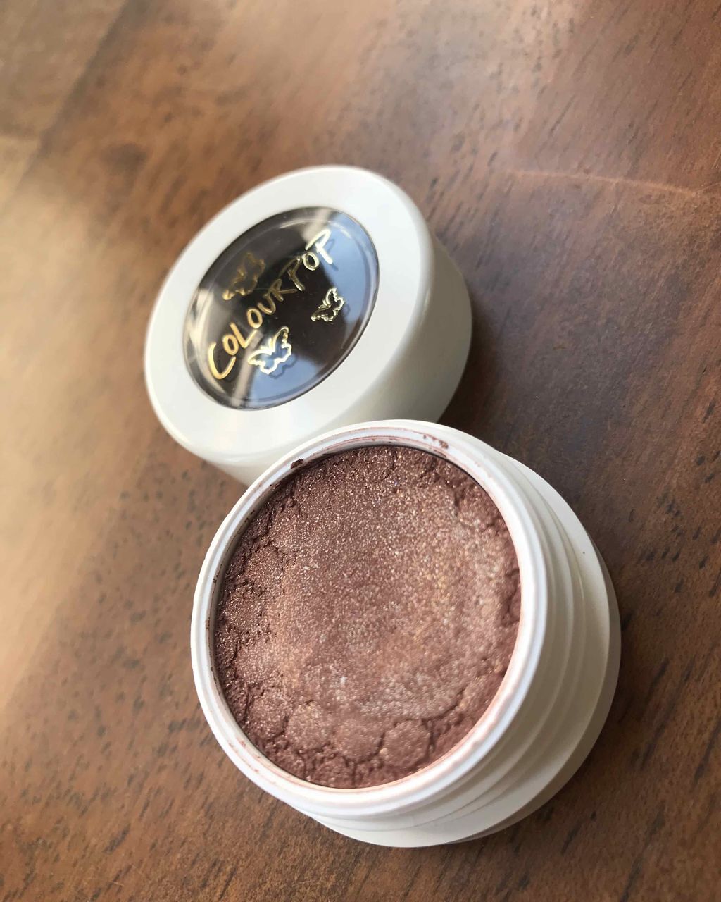 Super Shock Shadow/ColourPop/単色アイシャドウを使ったクチコミ（1枚目）