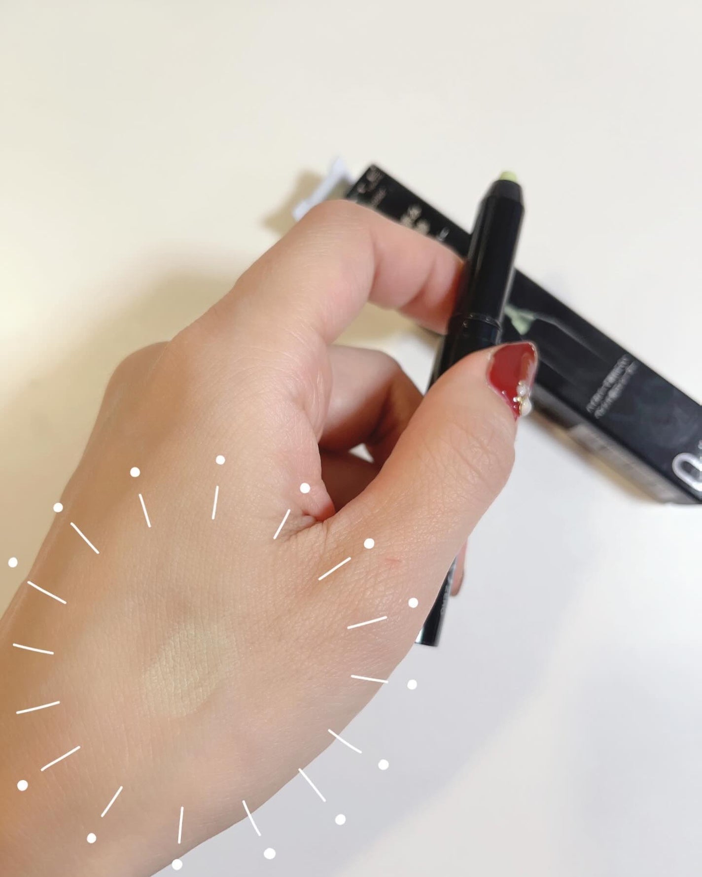 ピンポイントカラースナイパー/KATE/スティックコンシーラーを使ったクチコミ(2枚目)