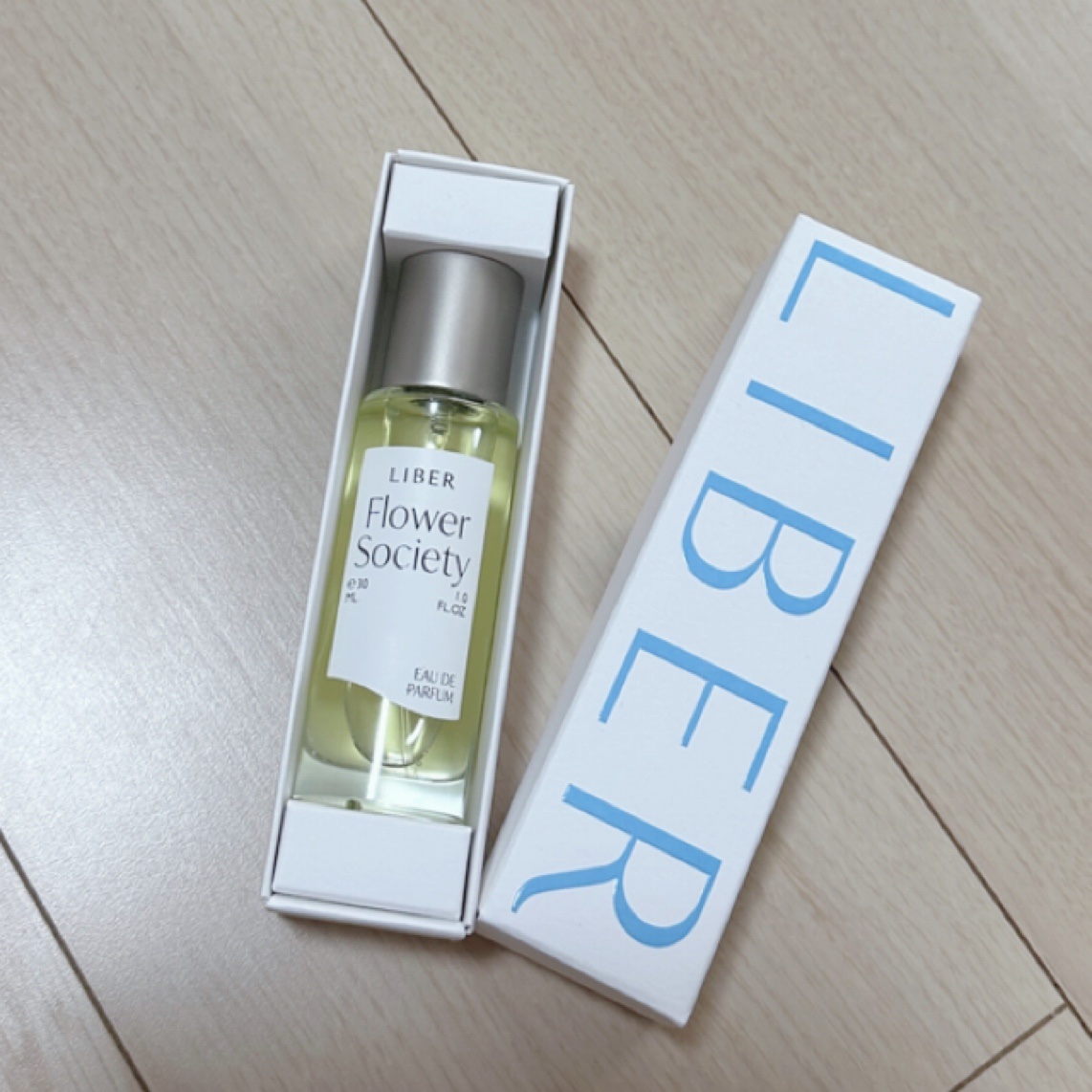パフューム 30ml Flower Society /LIBER/香水(レディース)を使ったクチコミ（3枚目）