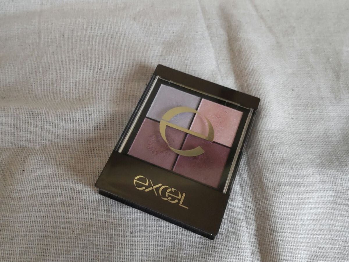 リアルクローズシャドウ/excel/アイシャドウパレットを使ったクチコミ(2枚目)