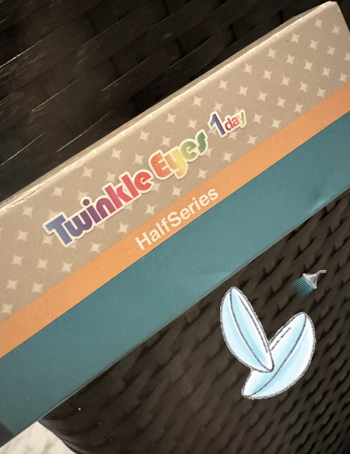 TwinkleEyes トゥインクルアイズ ワンデー UV+ ハーフシリーズのクチコミ「好きなモデルさんが使ってて気になったので購入してみました。

ハーフっぽい印象になるのですごく.....」（1枚目）