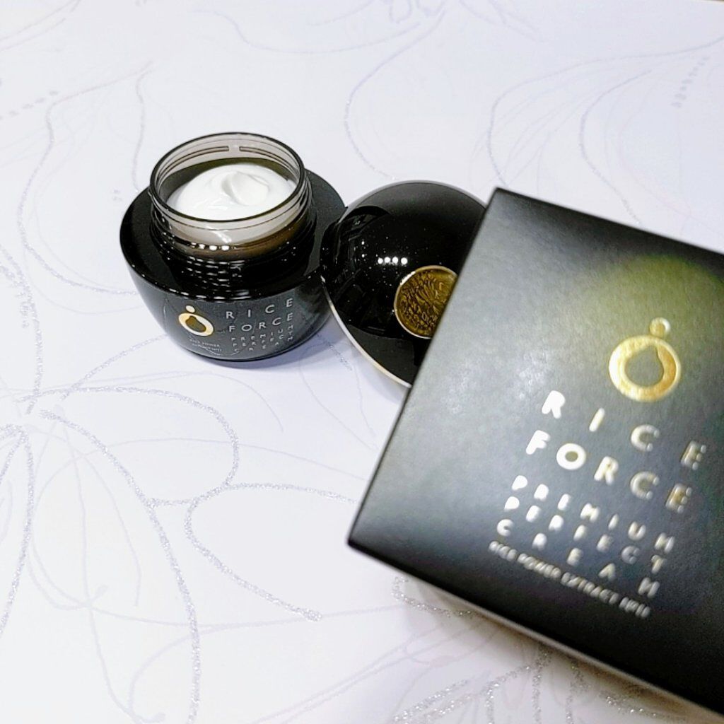 プレミアムパーフェクトクリーム/ライスフォース/フェイスクリームを使ったクチコミ（3枚目）