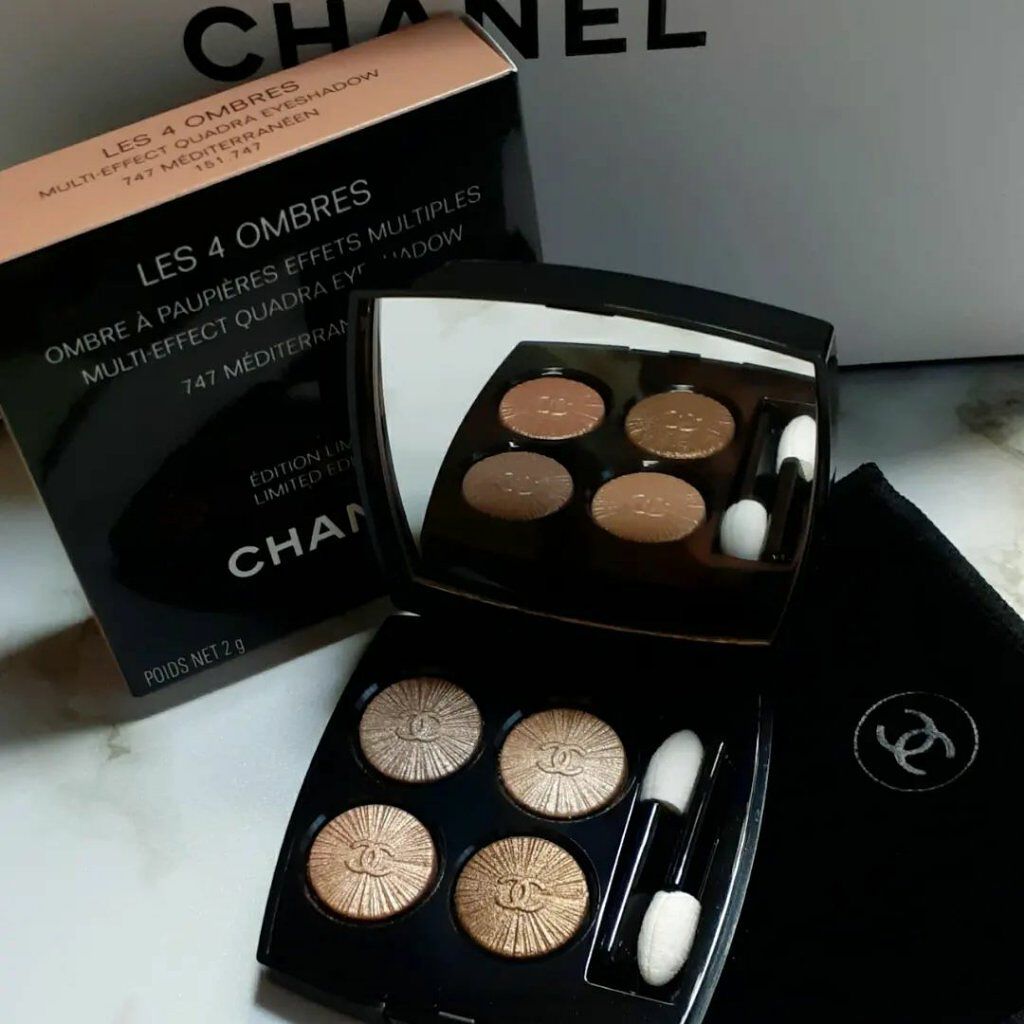 レ キャトル オンブル/CHANEL/アイシャドウパレットを使ったクチコミ(1枚目)