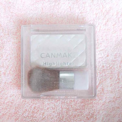 ハイライター/キャンメイク/パウダーハイライトを使ったクチコミ(1枚目)