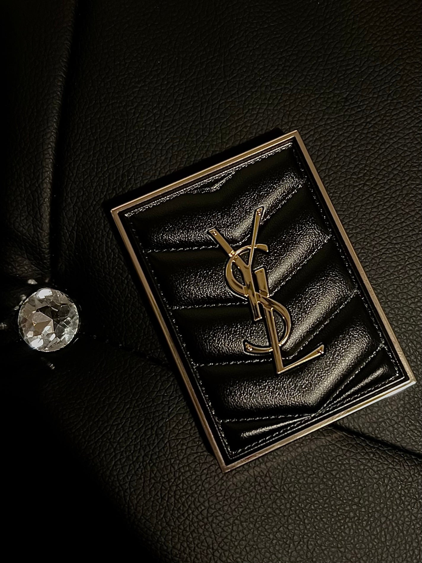 クチュール ミニ クラッチ/YVES SAINT LAURENT BEAUTE/アイシャドウパレットを使ったクチコミ(1枚目)