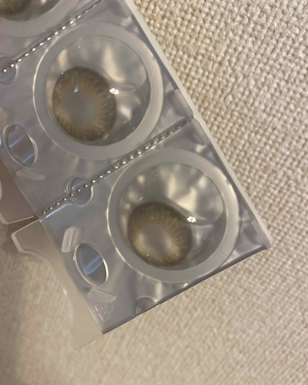 デコラティブアイズ UVモイスト/Decorative Eyes/カラーコンタクトレンズを使ったクチコミ（2枚目）