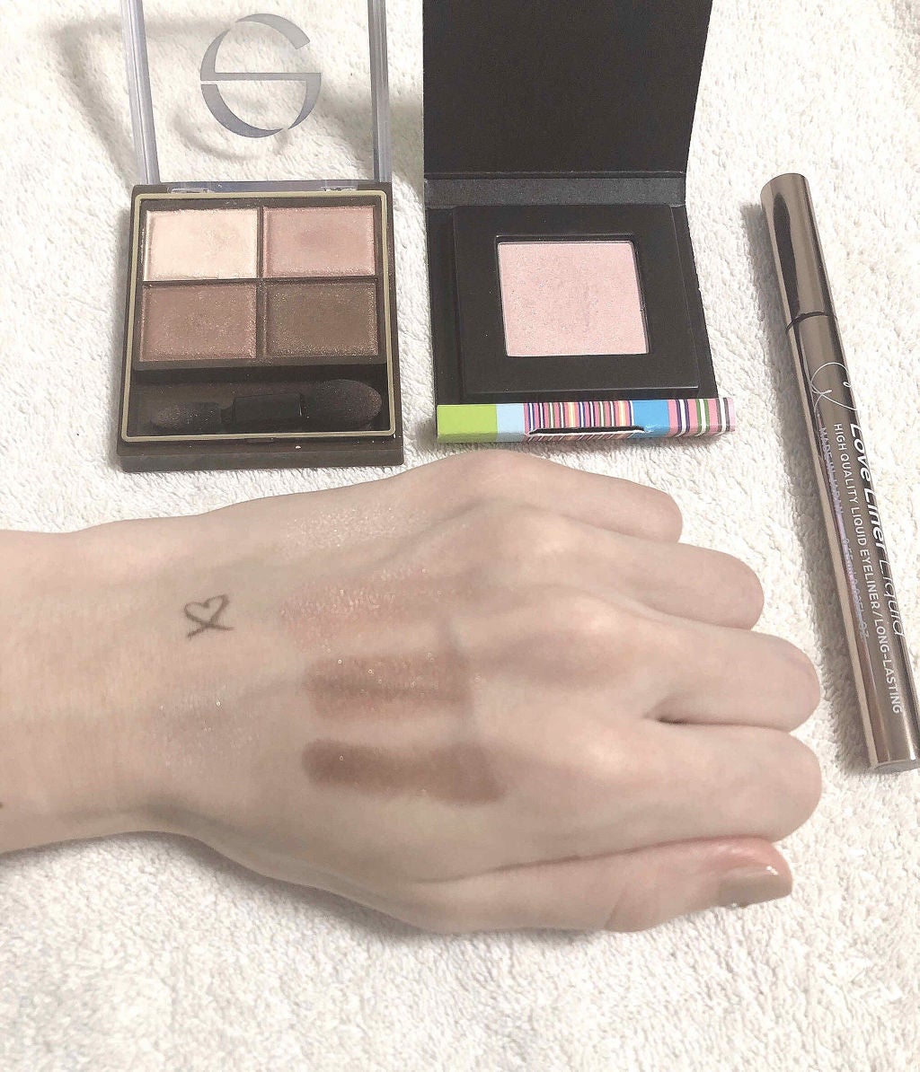 スキニーリッチシャドウ/excel/アイシャドウパレットを使ったクチコミ(2枚目)