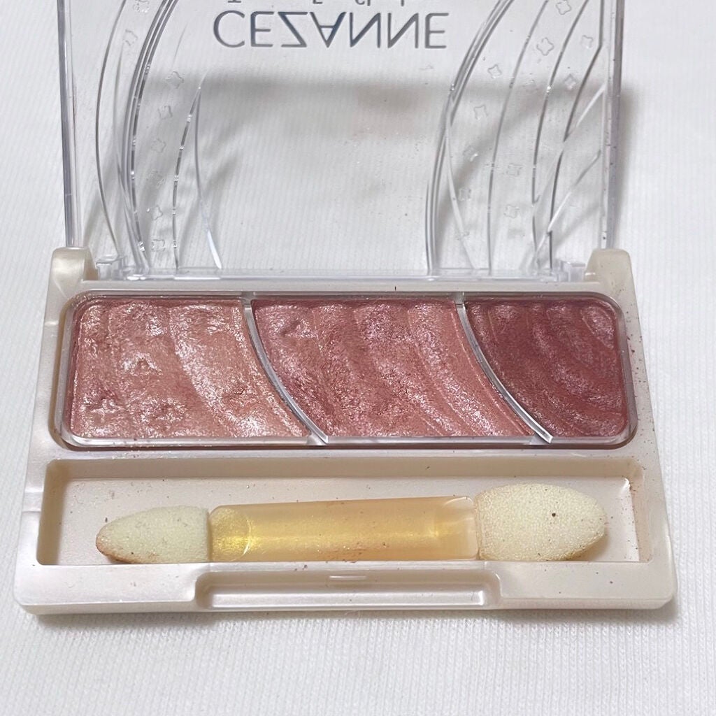 トーンアップアイシャドウ/CEZANNE/アイシャドウパレットを使ったクチコミ(2枚目)