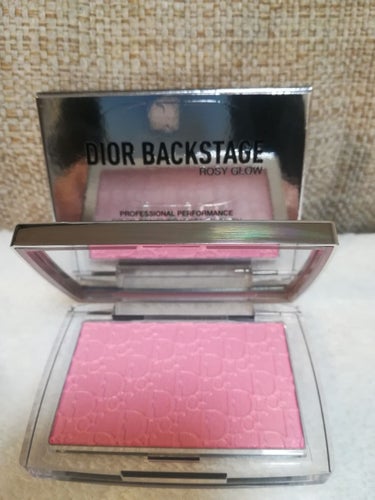 ディオール バックステージ ロージー グロウ＜グロウ バイブス＞/Dior/パウダーチークを使ったクチコミ（1枚目）