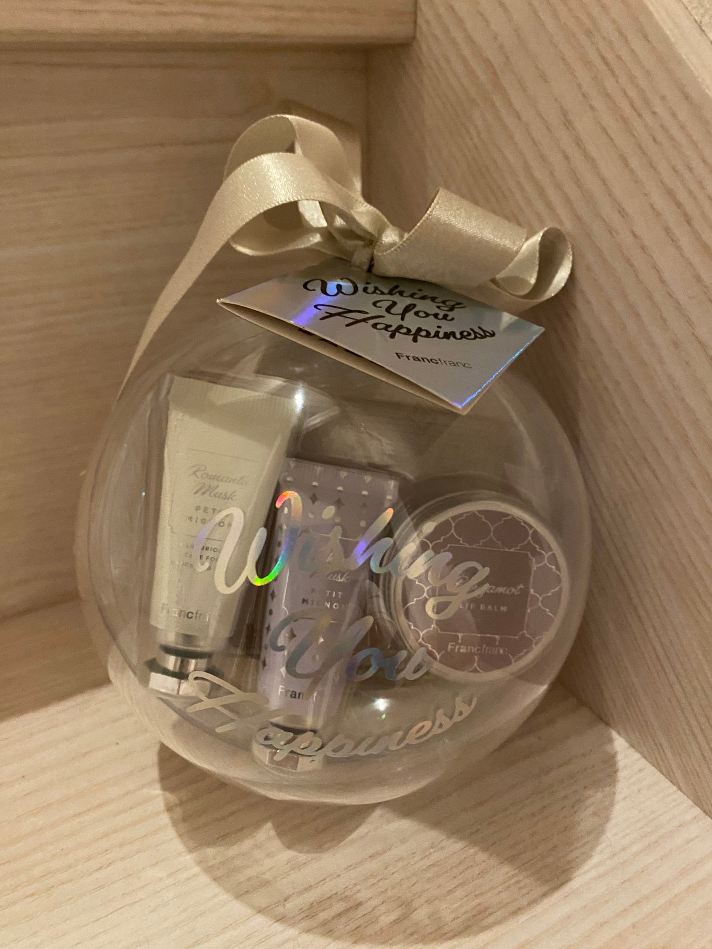 ゆみこさん on LIPS 「月曜日!!初の遅刻出勤しました🏫😱💨するとデスクに!!お手紙°..」(3枚目)