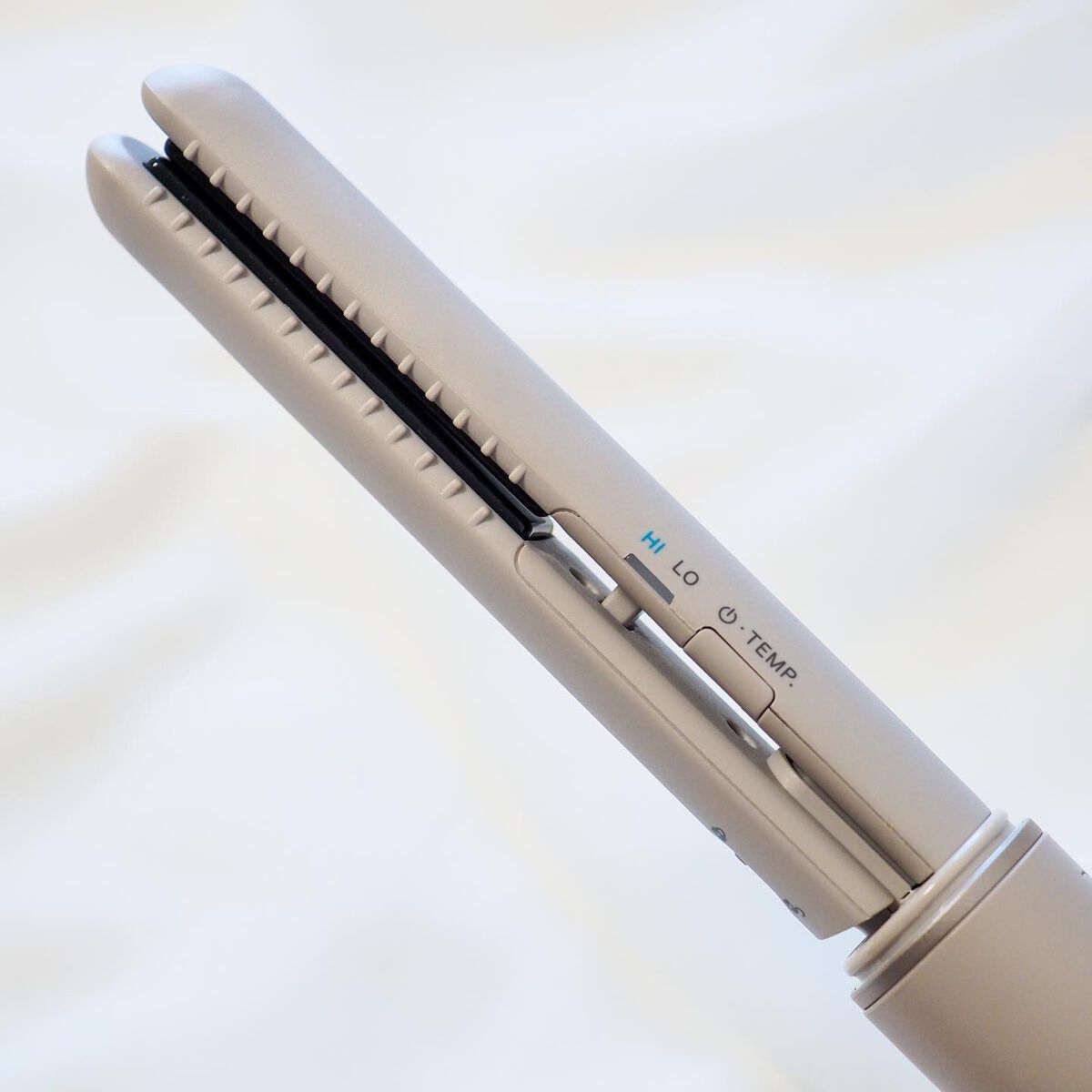 スタイリッシュ モバイルヘアアイロン(MHS-1342) アッシュグレー/mod's hair/ストレートアイロンを使ったクチコミ（2枚目）