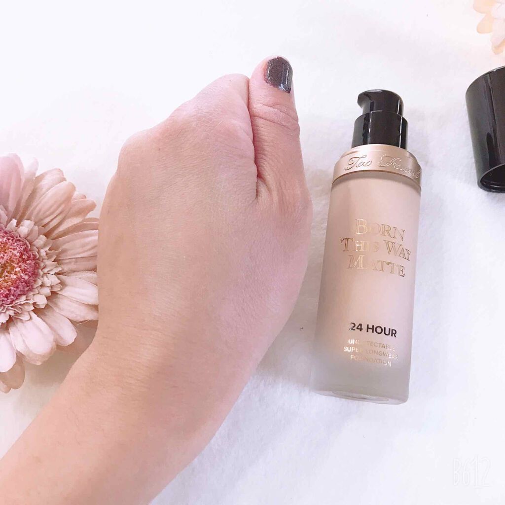 ボーン ディス ウェイ アンディテクタブル 24H マット ファンデーション/Too Faced/リキッドファンデーションを使ったクチコミ(4枚目)