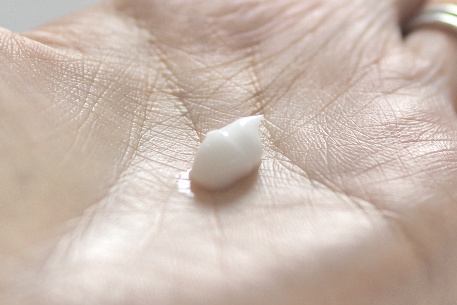 ハリシカシカスピキュールクリーム/ruban/フェイスクリームを使ったクチコミ（3枚目）