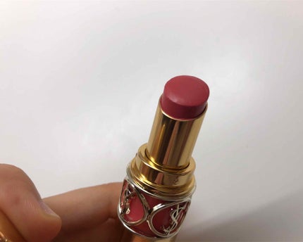 ルージュ ヴォリュプテ シャイン/YVES SAINT LAURENT BEAUTE/口紅を使ったクチコミ(2枚目)