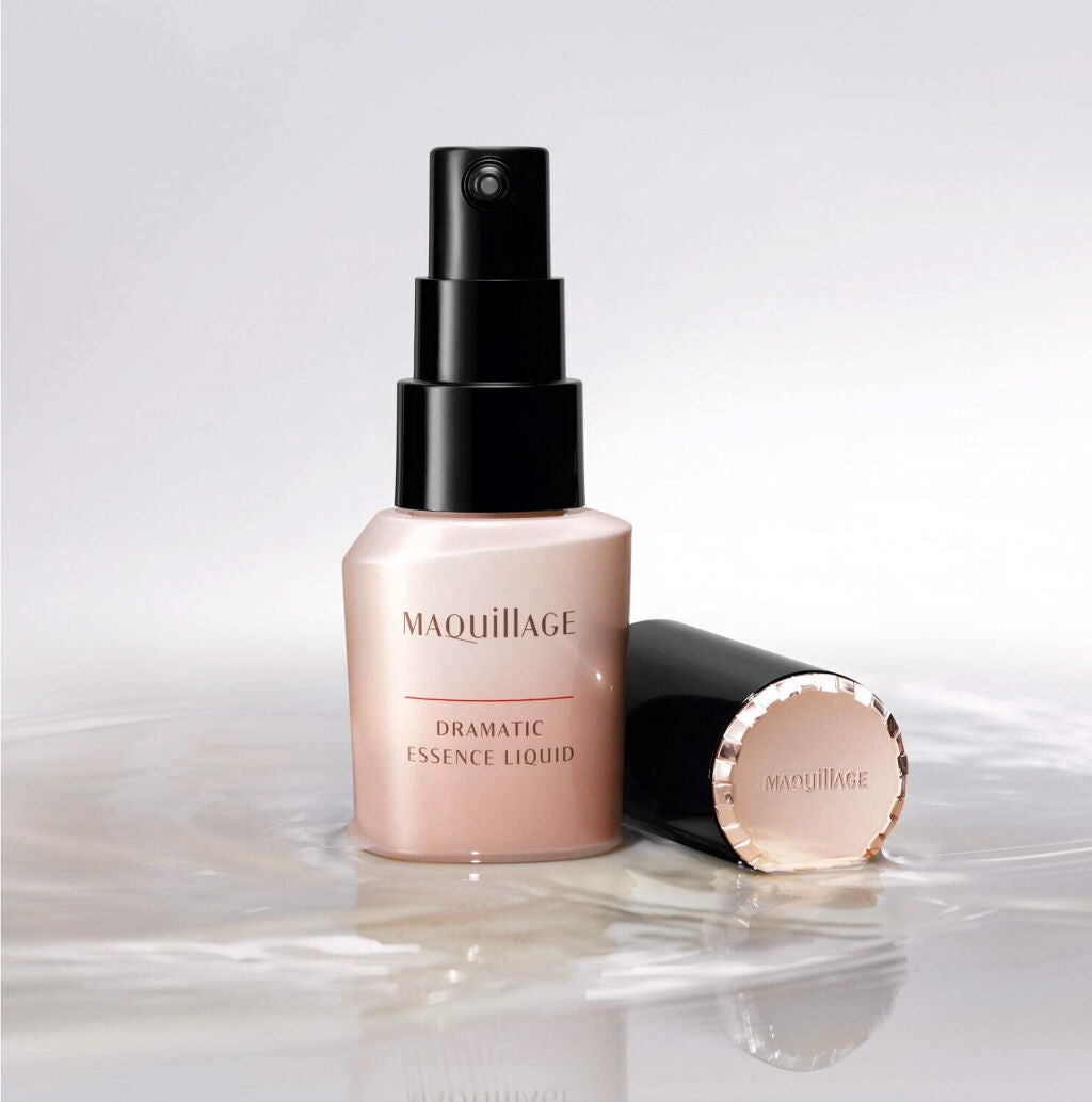 ドラマティックエッセンスリキッド/マキアージュ/リキッドファンデーションを使ったクチコミ(3枚目)