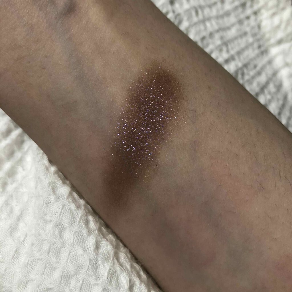 マルチグリッターカラー/ENBAN TOKYO/単色アイシャドウを使ったクチコミ(2枚目)