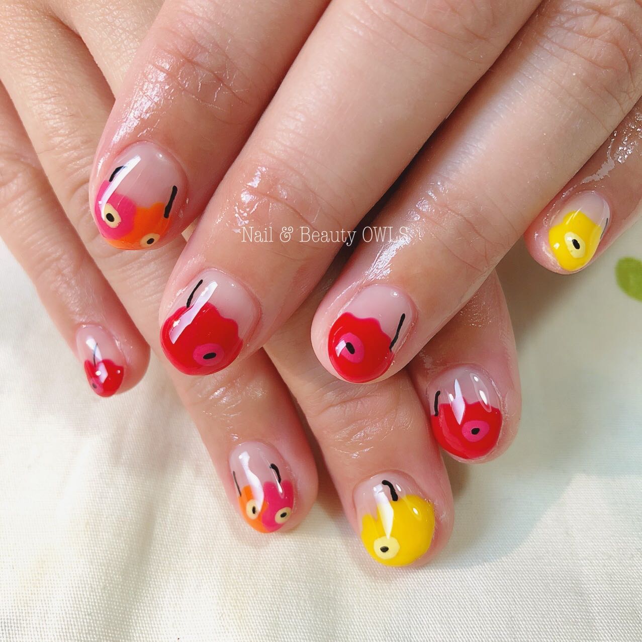 #個性的ネイル,#個性派ネイル,#カラフルネイル,#シンプルネイル,#美フォルムネイルのネイルデザイン