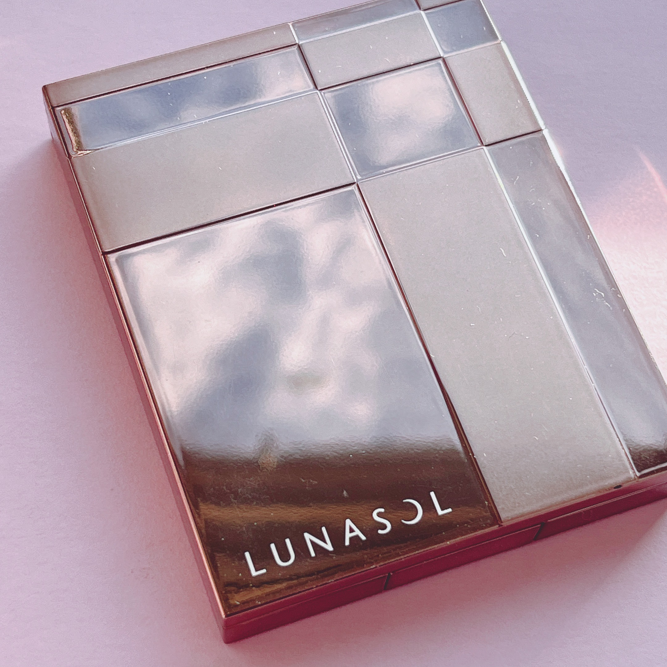 スリーディメンショナルアイズ/LUNASOL/アイシャドウパレットを使ったクチコミ（2枚目）