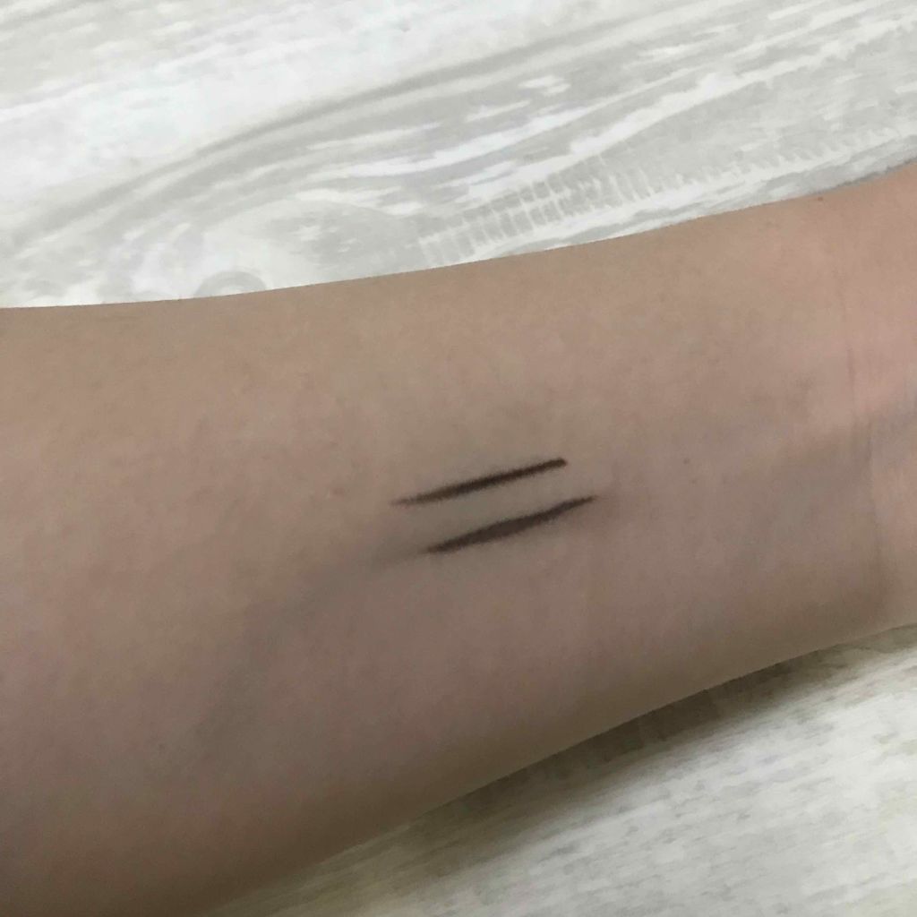 スーパーフィットジェルライナー ブラック/D-UP/ジェルアイライナーを使ったクチコミ（2枚目）