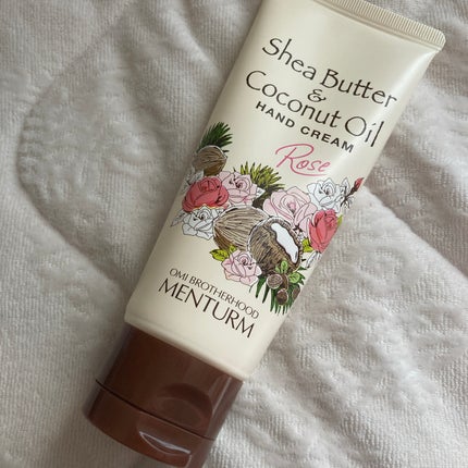 メンターム シアココハンドクリーム ローズのクチコミ「【使った商品】
メンターム
シアココハンドクリーム ローズ
【商品の特徴】
うるおい成分シア.....」(1枚目)