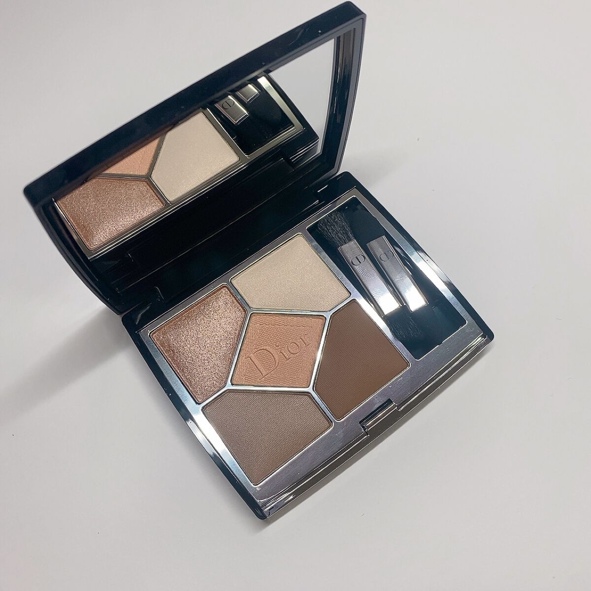 【旧】サンク クルール クチュール/Dior/アイシャドウパレットを使ったクチコミ（2枚目）