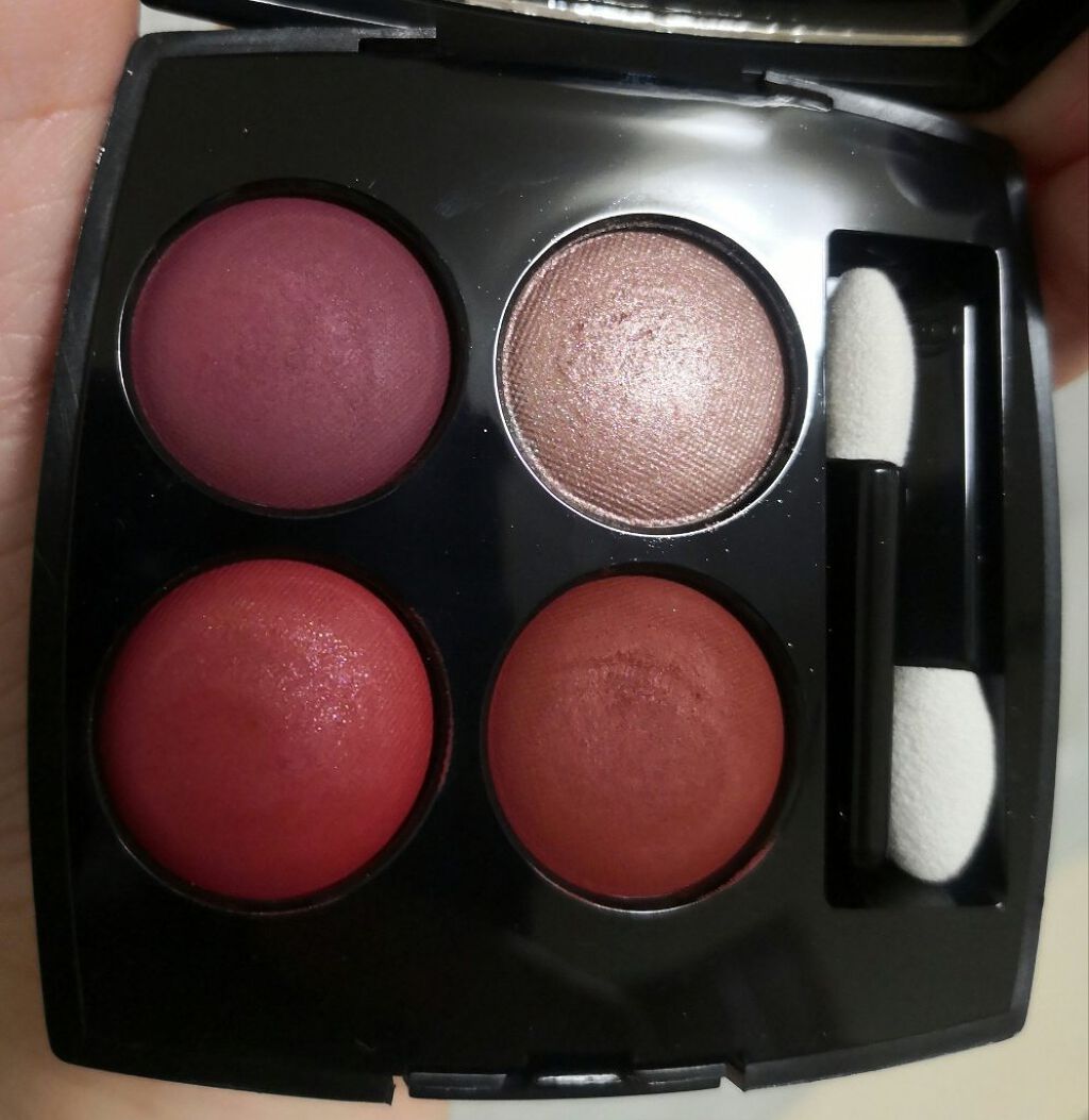 レ キャトル オンブル/CHANEL/アイシャドウパレットを使ったクチコミ(3枚目)