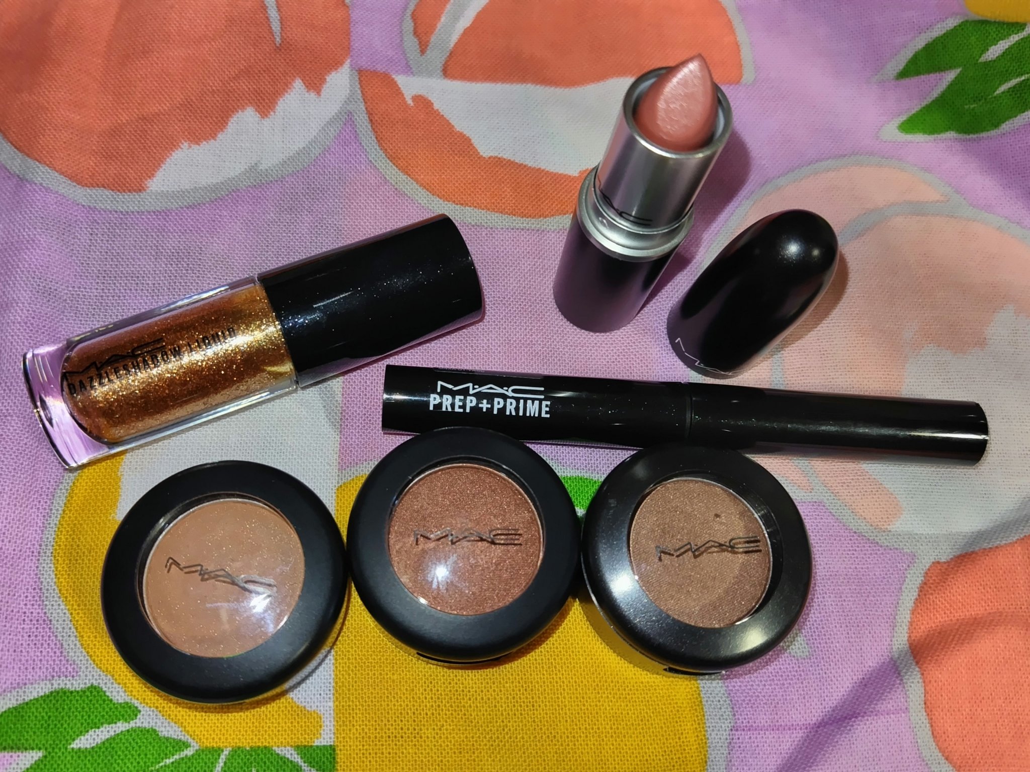 ダズルシャドウ リキッド/M・A・C/リキッドアイシャドウを使ったクチコミ（1枚目）