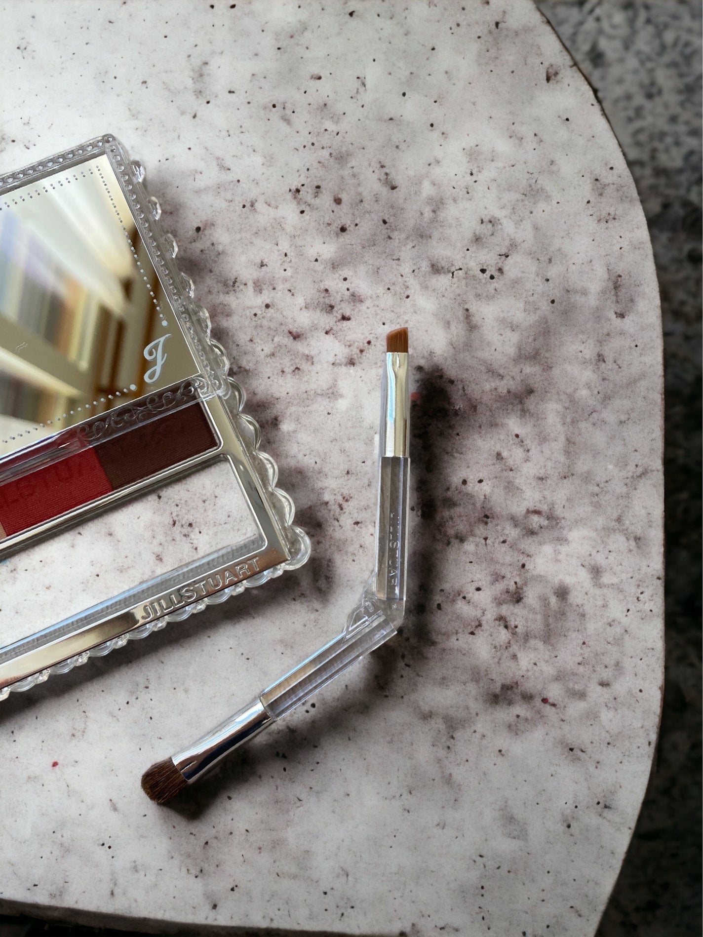 ジルスチュアート ニュアンスブロウパレット/JILL STUART/パウダーアイブロウを使ったクチコミ(2枚目)