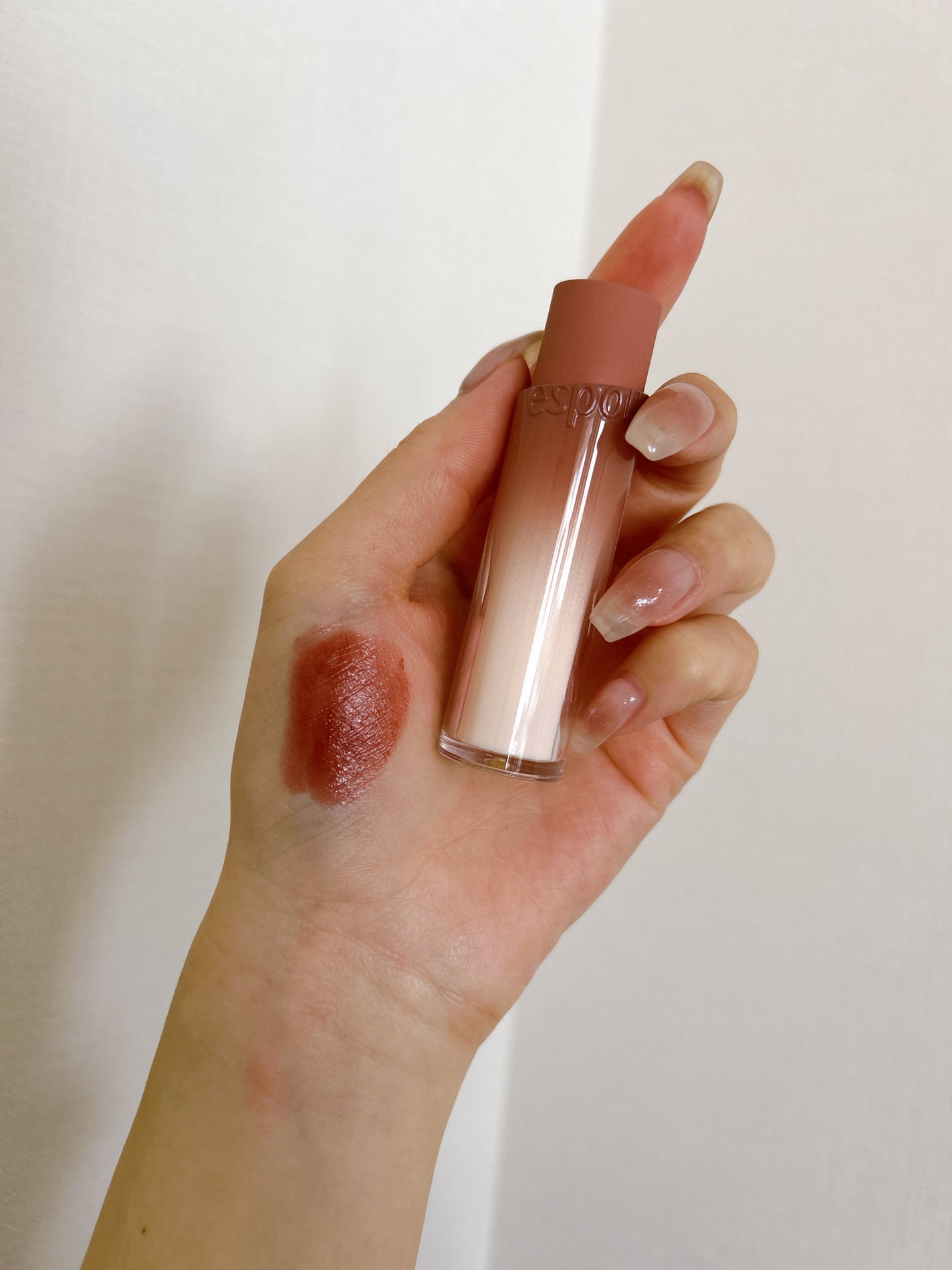 ノーウェアリップスティック バーミンググロー/espoir/口紅を使ったクチコミ(4枚目)