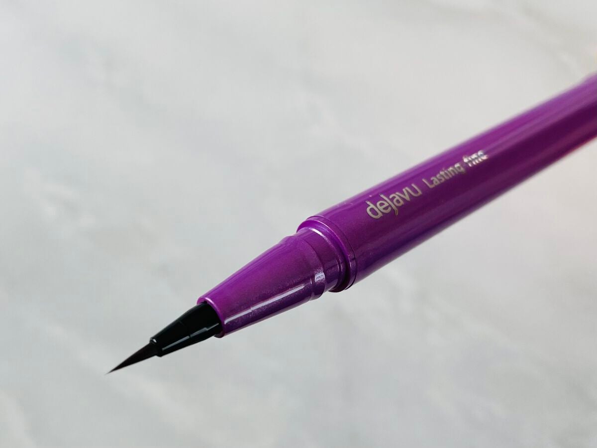 「密着アイライナー」ショート筆リキッド/デジャヴュ/リキッドアイライナーを使ったクチコミ(2枚目)